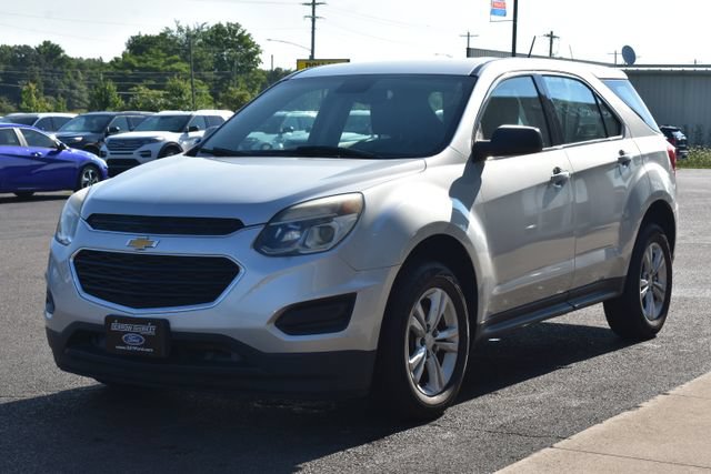 Used 2017 Chevrolet Equinox LS FWD image 11