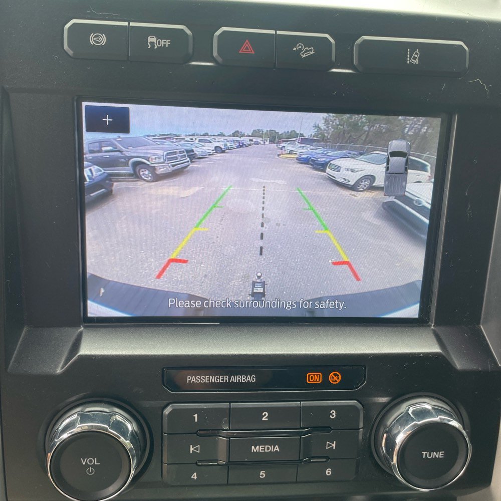 Used 2020 Ford F250 Lariat w/ Lariat Ultimate Package AWD/4WD image 26