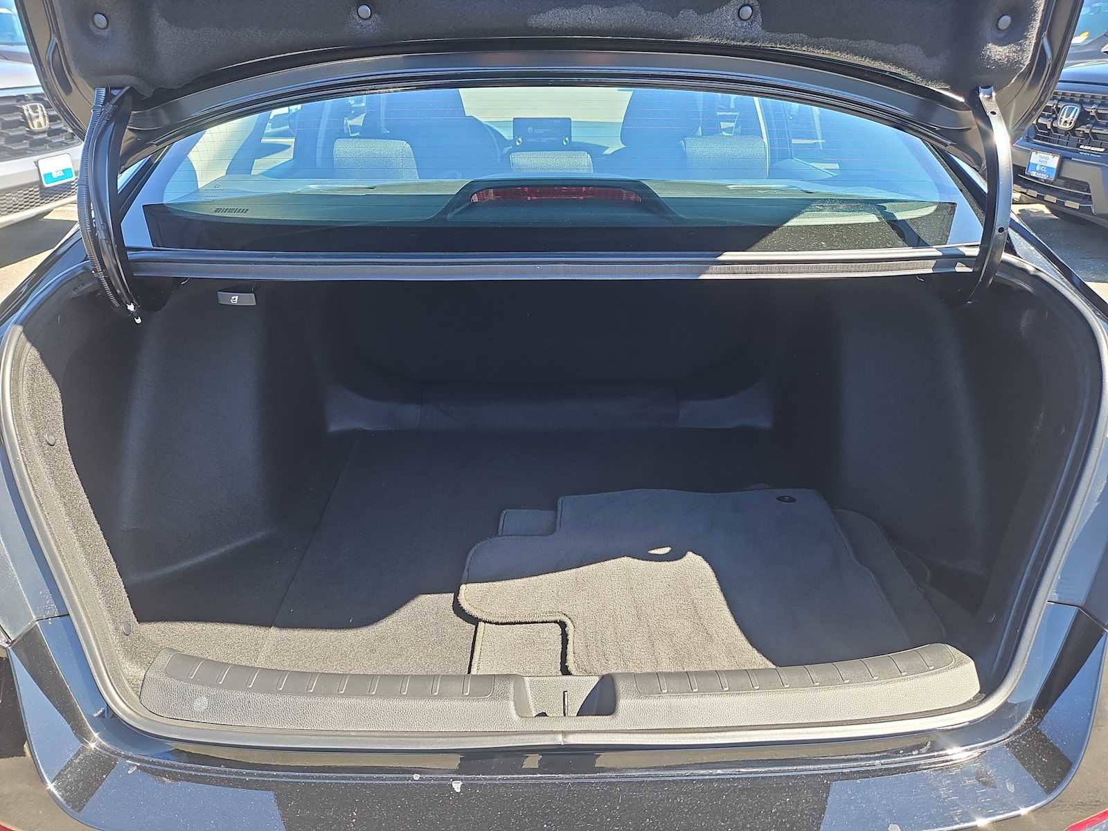 Used 2025 Honda Civic LX image 24