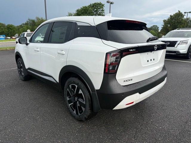New 2025 Nissan Kicks SV image 6