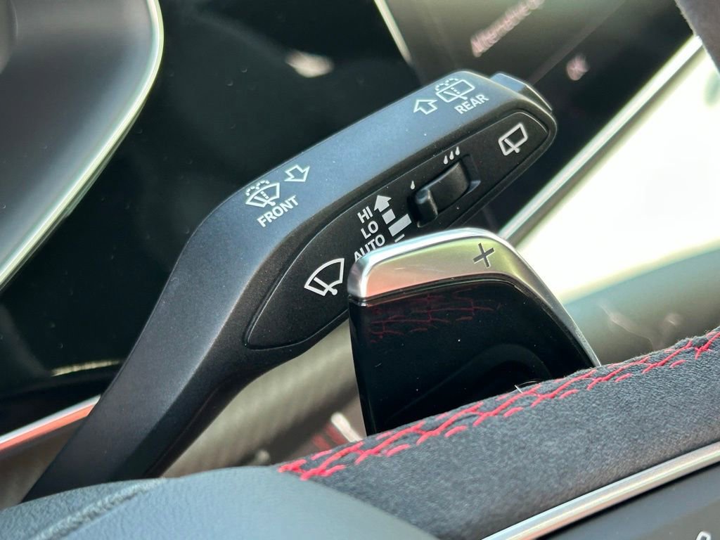 New 2026 Audi RS Q8 performance image 25