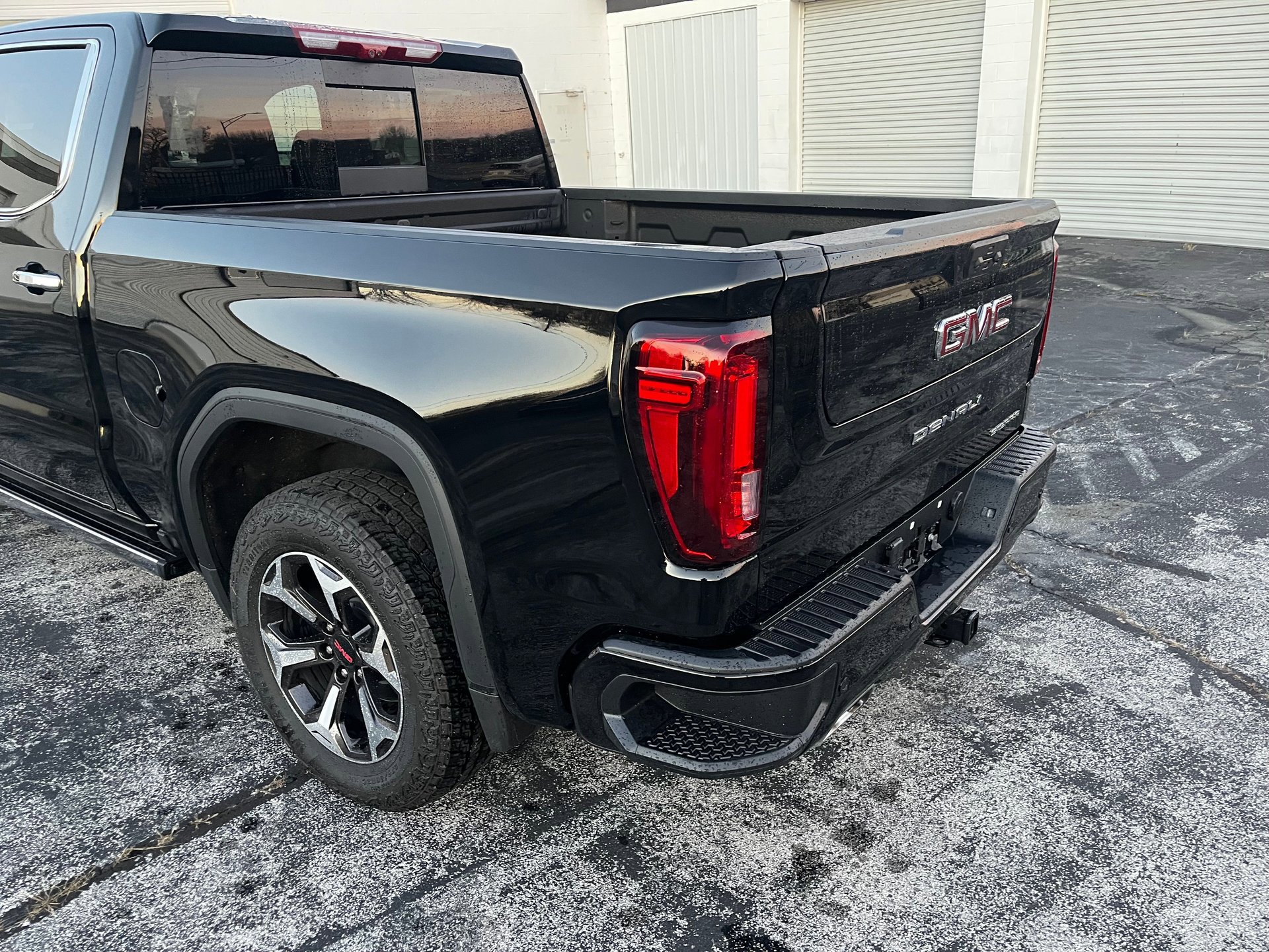 Used 2024 GMC Sierra 1500 Denali w/ Denali Reserve Package image 18