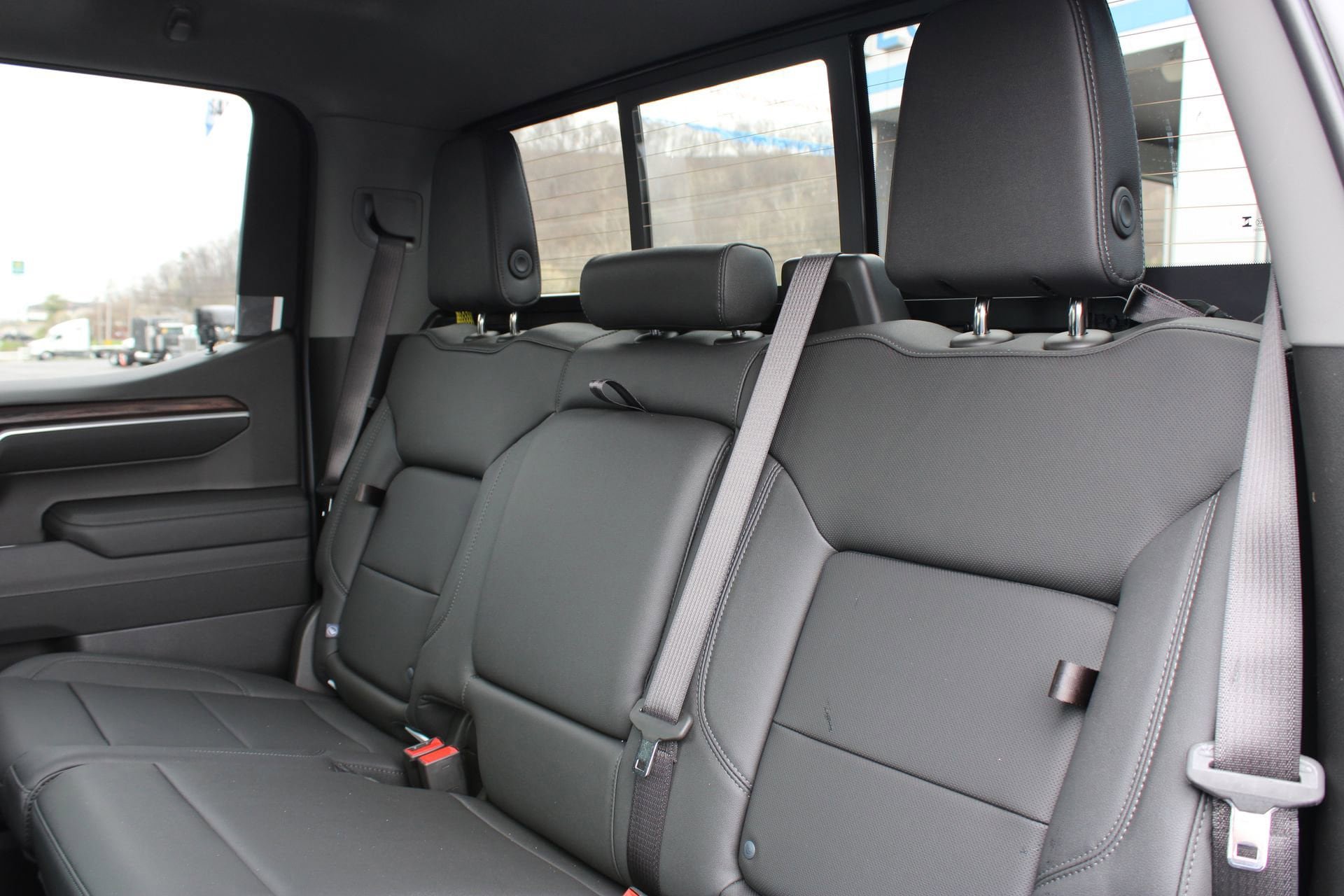 New 2026 GMC Sierra 1500 SLT w/ SLT Premium Plus Package AWD/4WD image 22