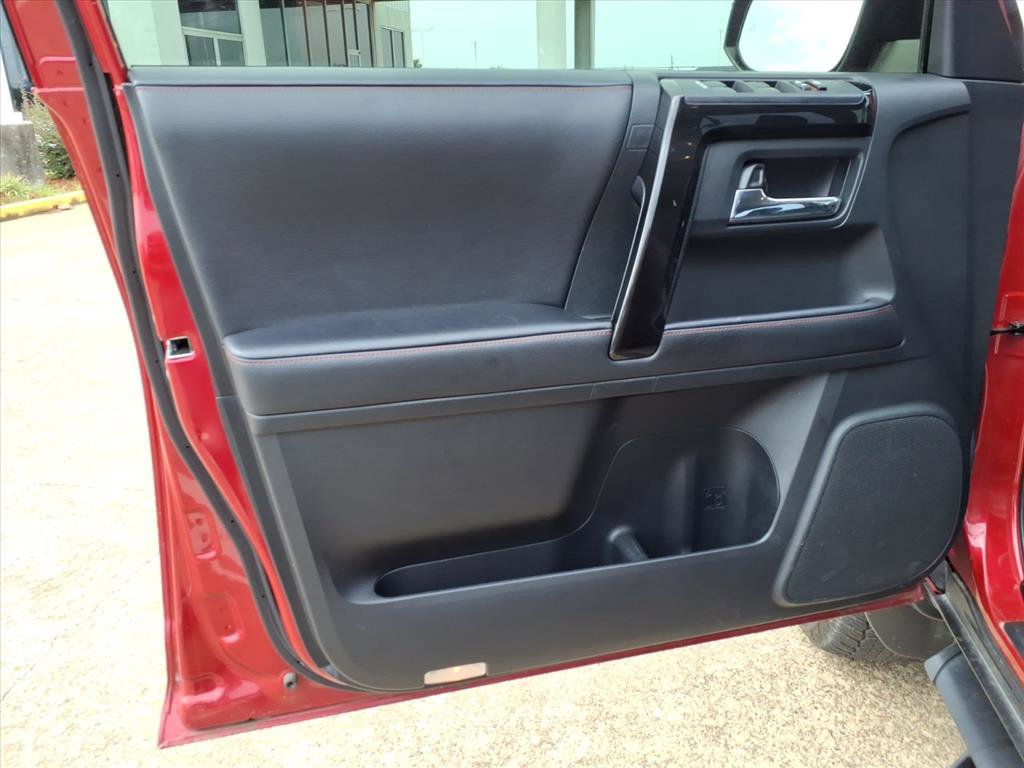 Used 2022 Toyota 4Runner TRD Off-Road Premium image 21