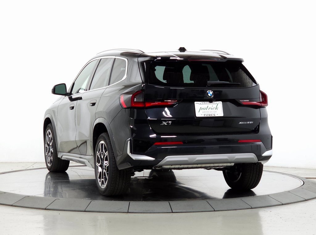 Used 2026 BMW X1 xDrive28i w/ Technology Package AWD/4WD image 5