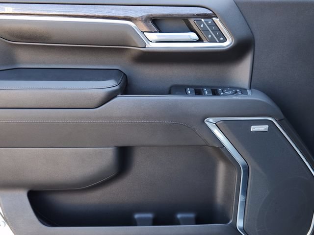 Certified 2022 Chevrolet Silverado 1500 LTZ AWD/4WD image 18