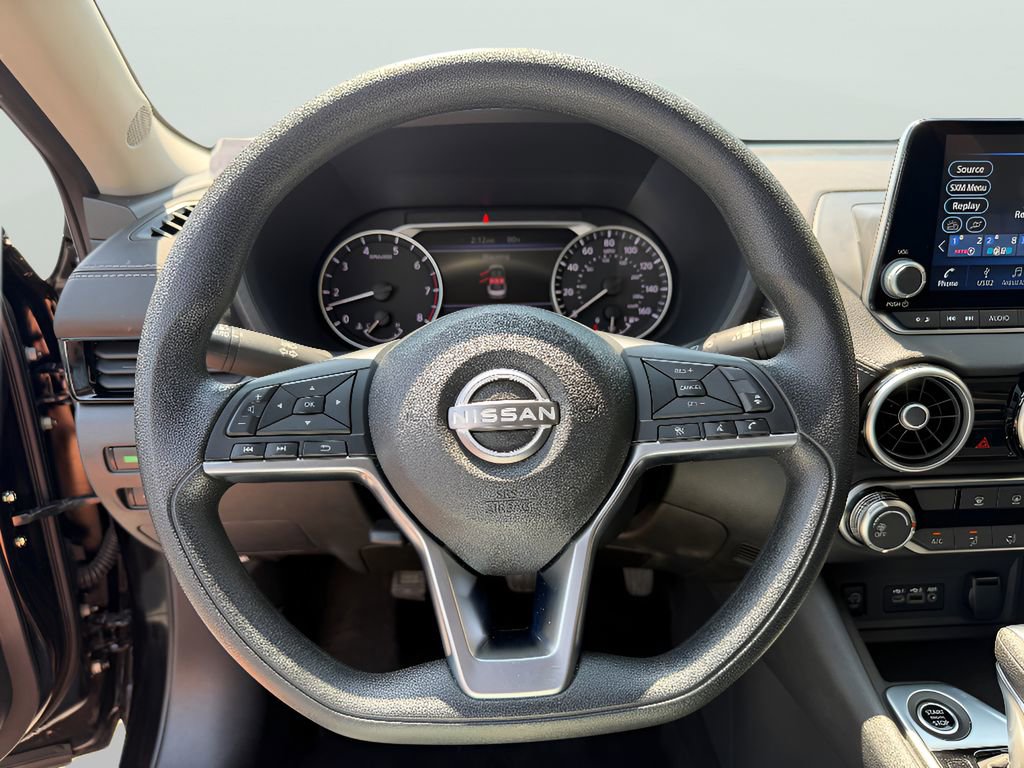 Used 2025 Nissan Sentra SV FWD image 22
