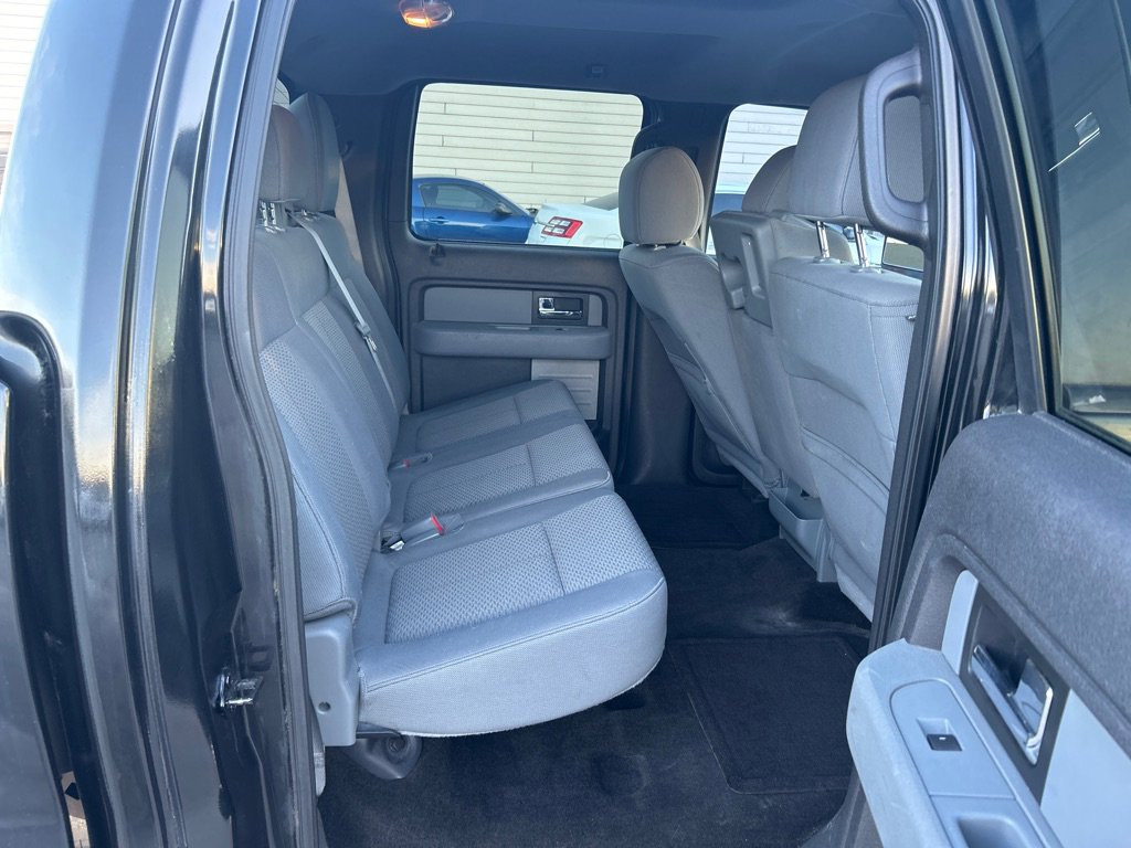 Used 2012 Ford F150 XLT w/ XLT Chrome Pkg image 11