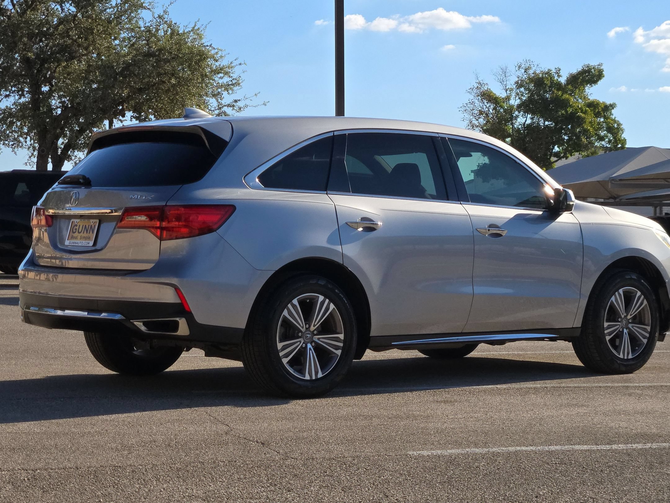 Used 2019 Acura MDX FWD image 3
