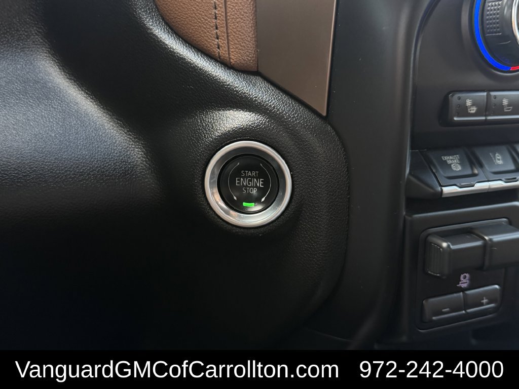 Used 2020 Chevrolet Silverado 3500 High Country AWD/4WD image 24