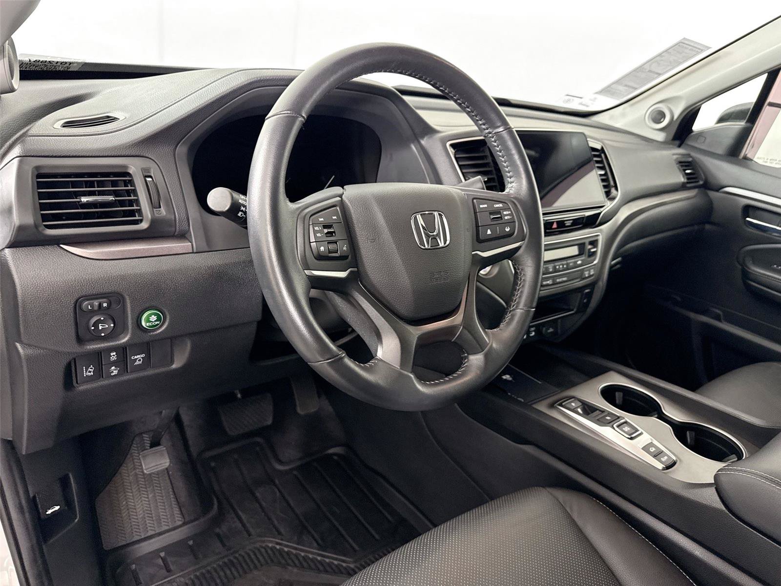 Used 2025 Honda Ridgeline RTL image 4