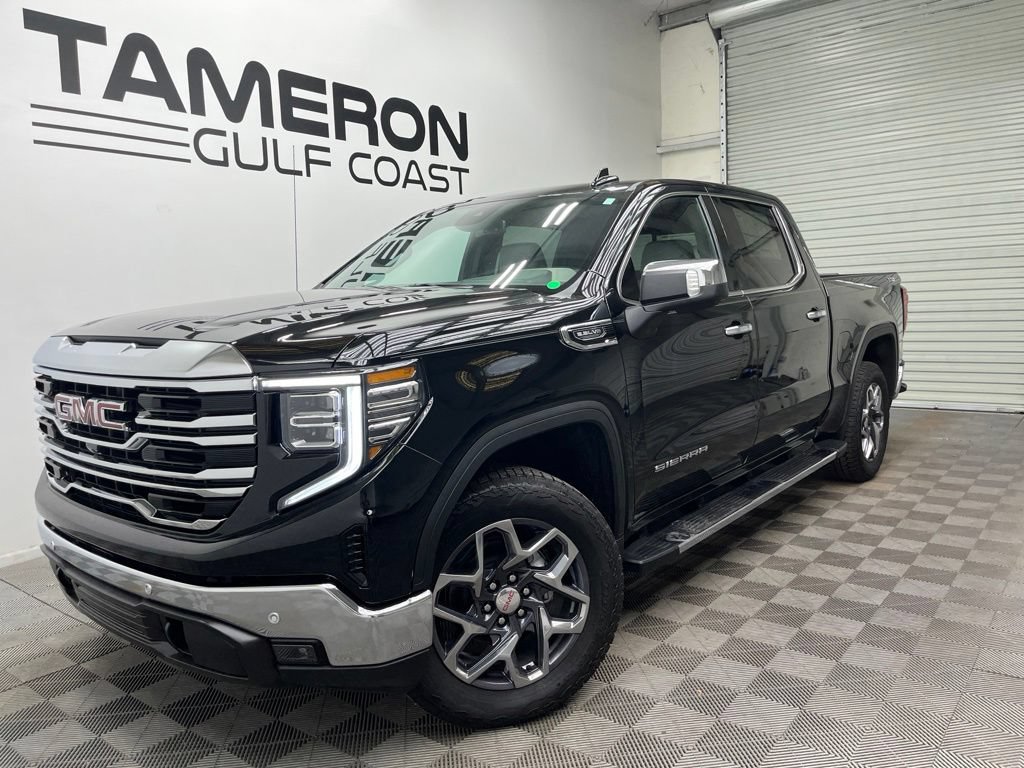 New 2026 GMC Sierra 1500 SLT w/ SLT Premium Plus Package AWD/4WD image 1