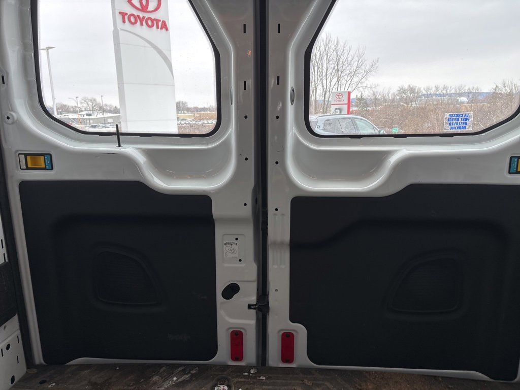 Used 2015 Ford Transit 250 148 Low Roof image 22