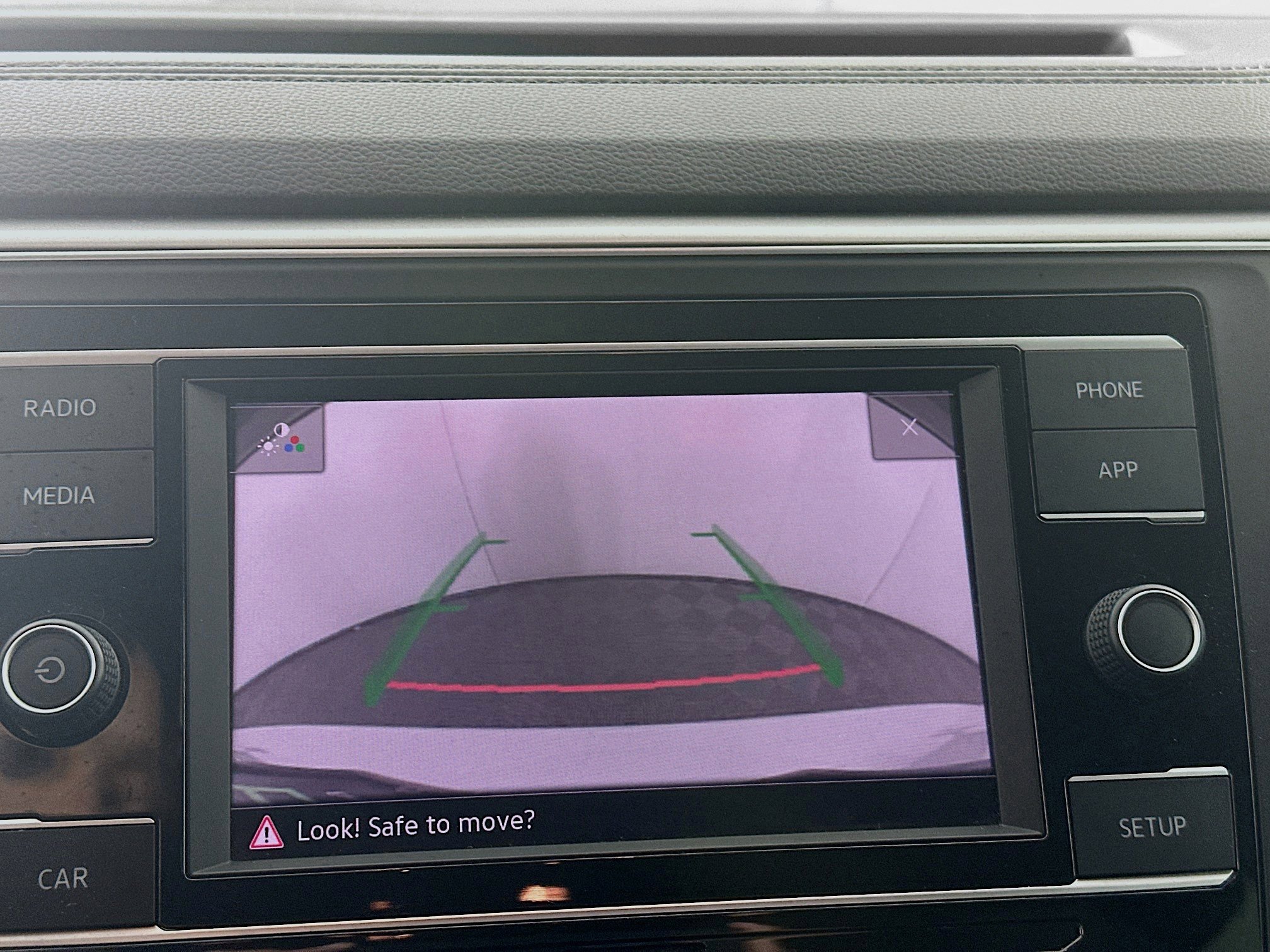 Used 2018 Volkswagen Atlas S image 21