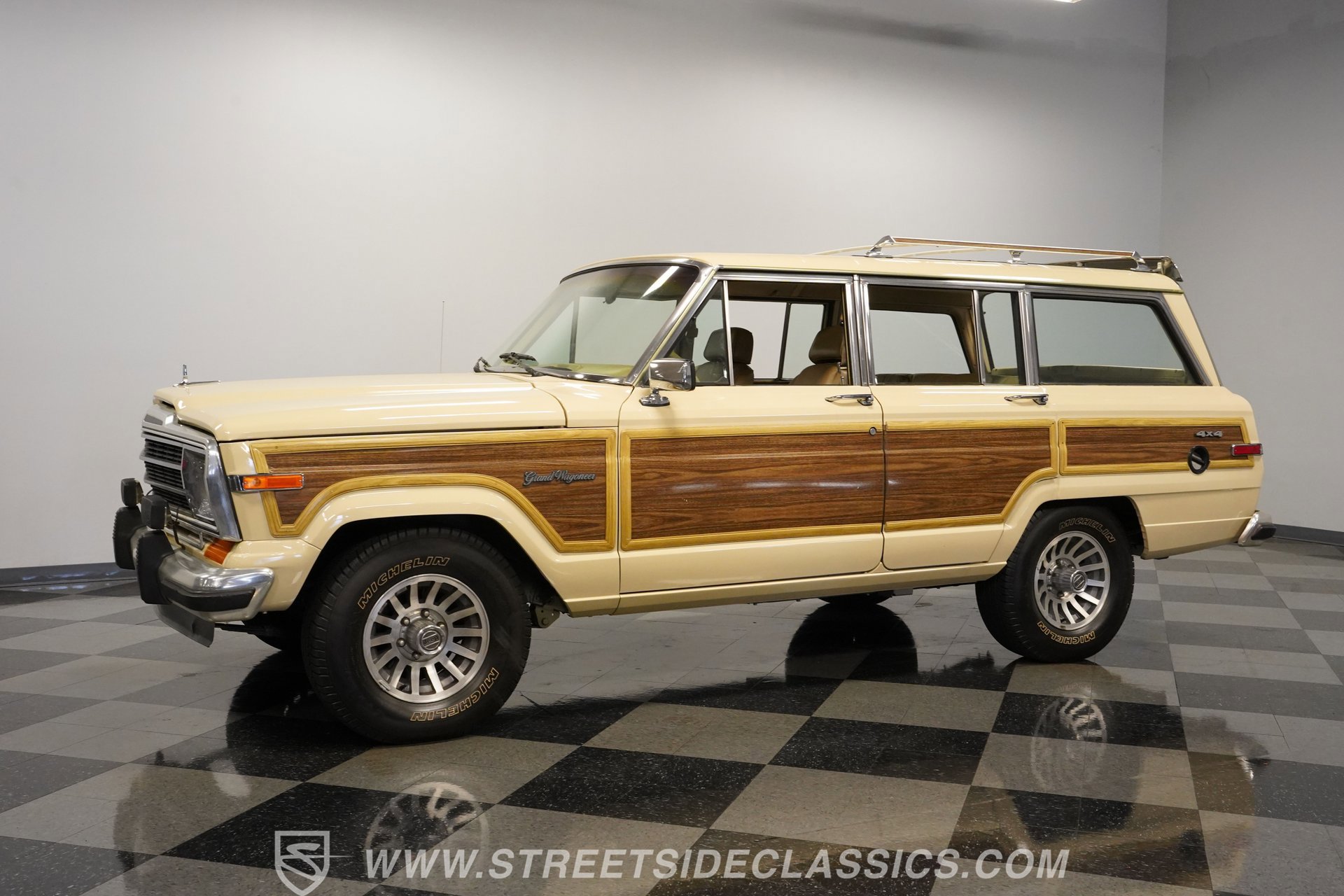 Used 1989 Jeep Grand Wagoneer AWD/4WD image 6