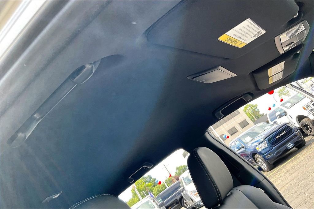 Used 2019 Mitsubishi Outlander SEL AWD/4WD image 21