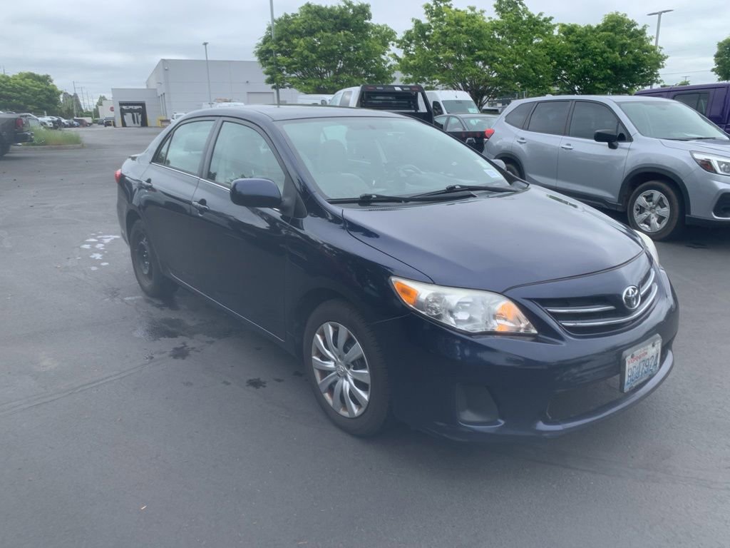 Used 2013 Toyota Corolla LE FWD image 4