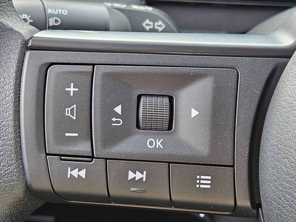 New 2026 Nissan Kicks SV w/ SV Premium Package AWD/4WD image 19