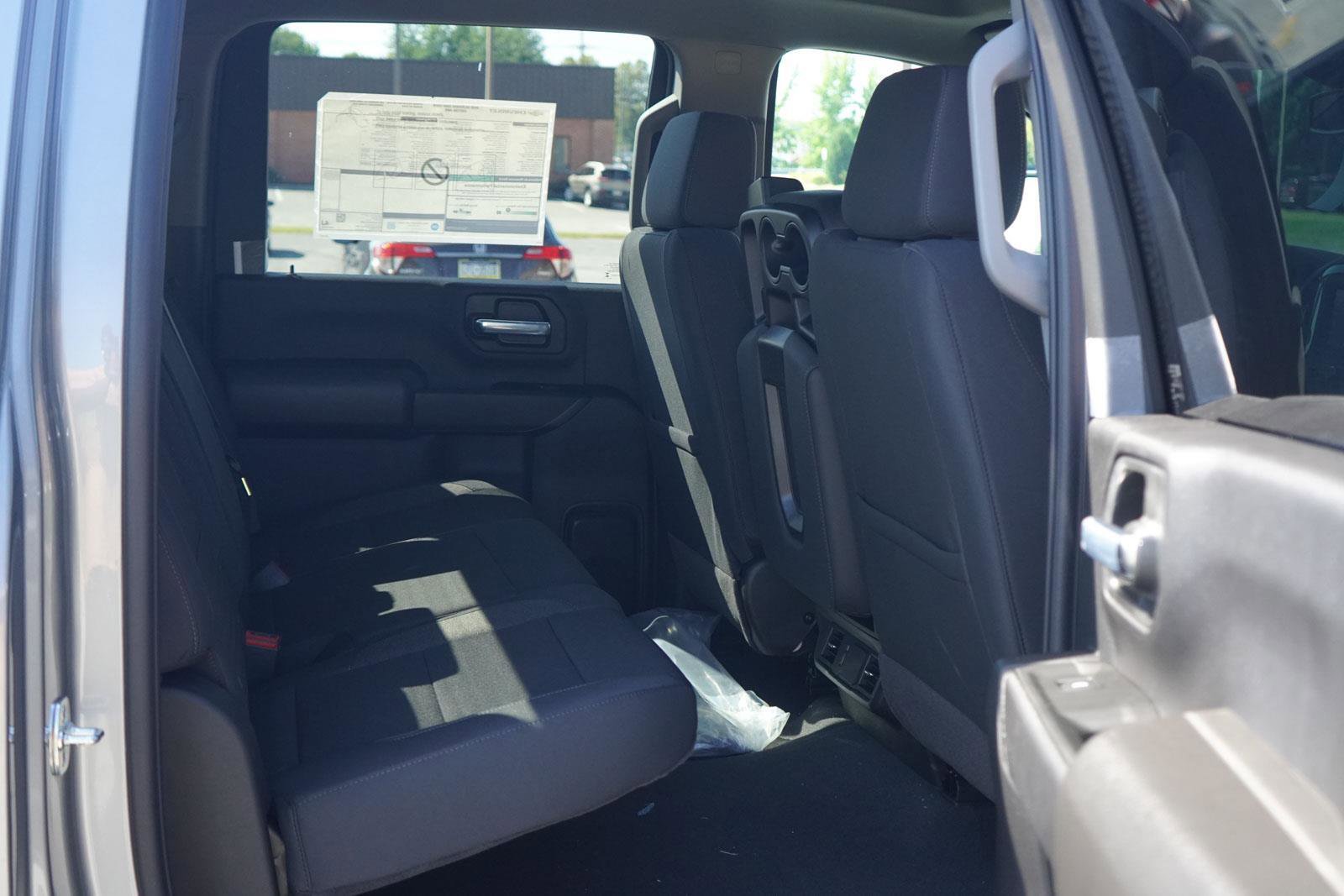 New 2026 Chevrolet Silverado 2500 Custom w/ Custom Value Package image 25