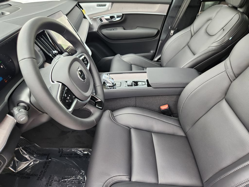 New 2026 Volvo XC90 T8 Ultra w/ Lounge Package AWD/4WD image 4