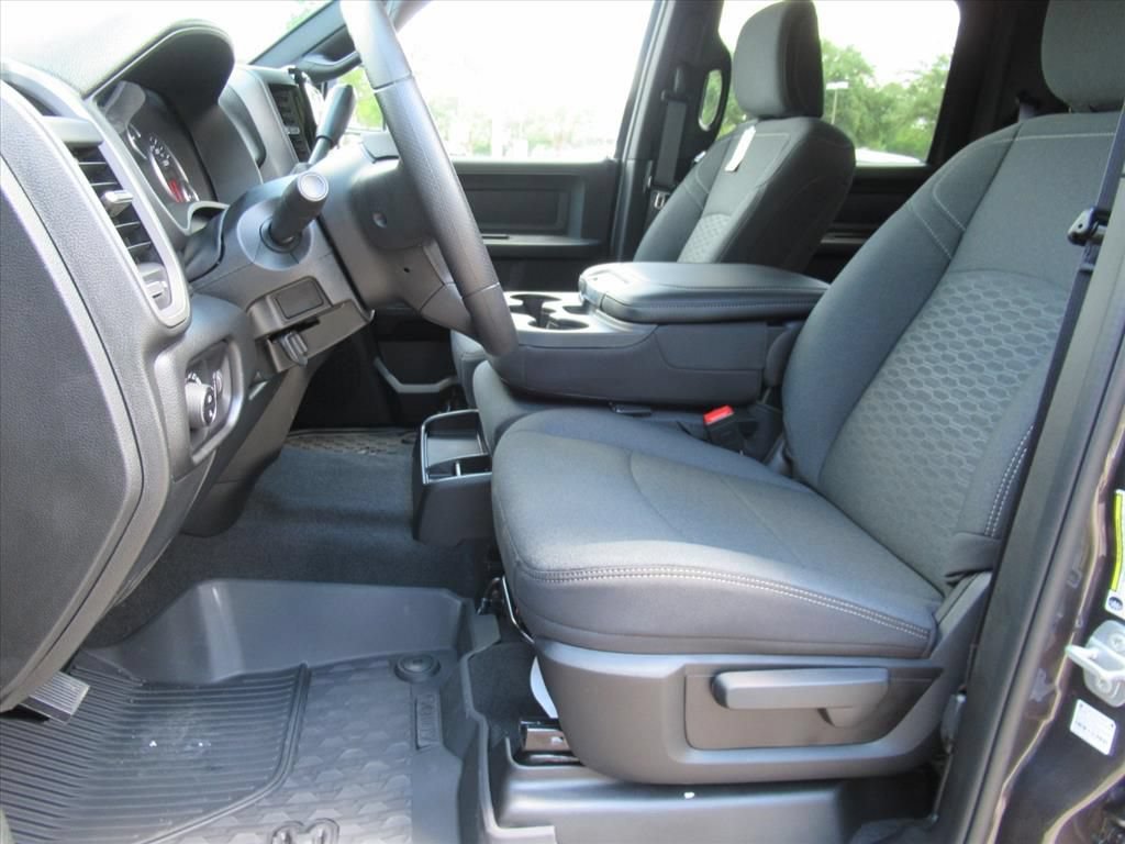 New 2026 RAM 2500 Warlock AWD/4WD image 17