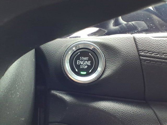 Used 2023 Buick Encore GX Select w/ Sport Touring Package image 16
