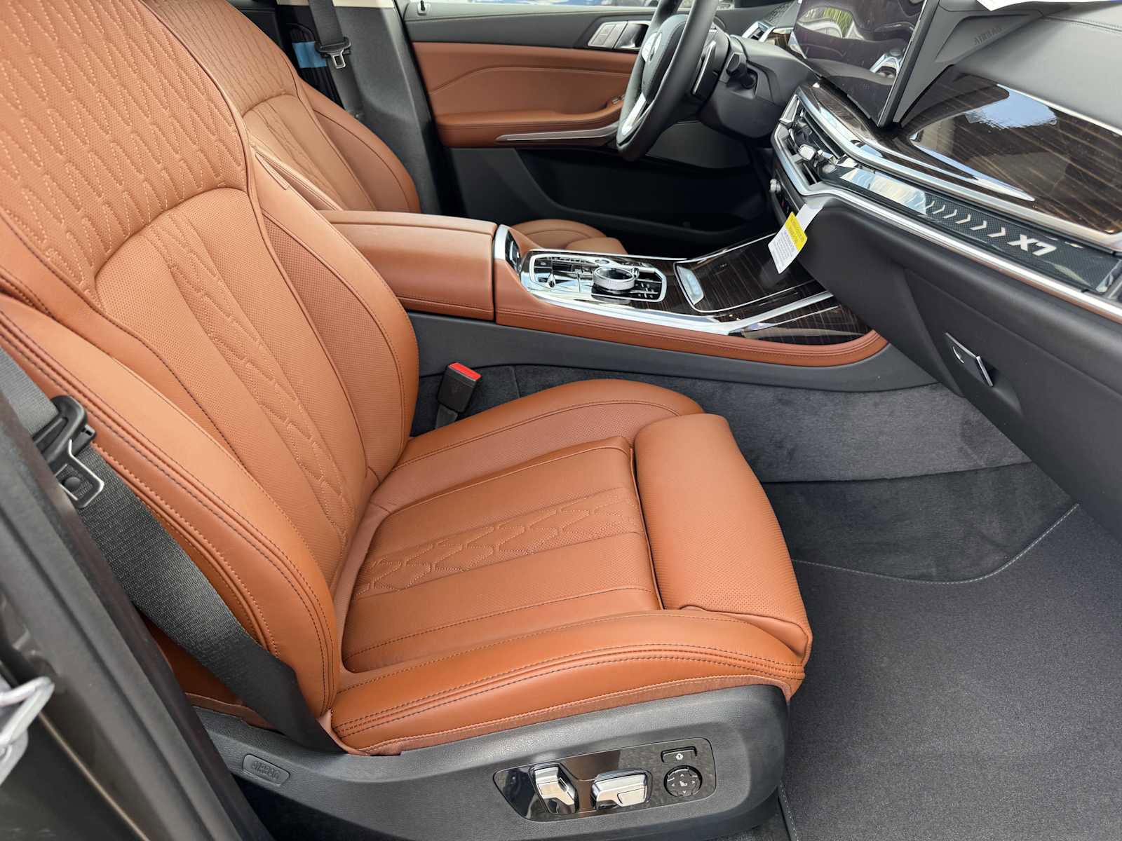 New 2026 BMW X7 xDrive40i image 14