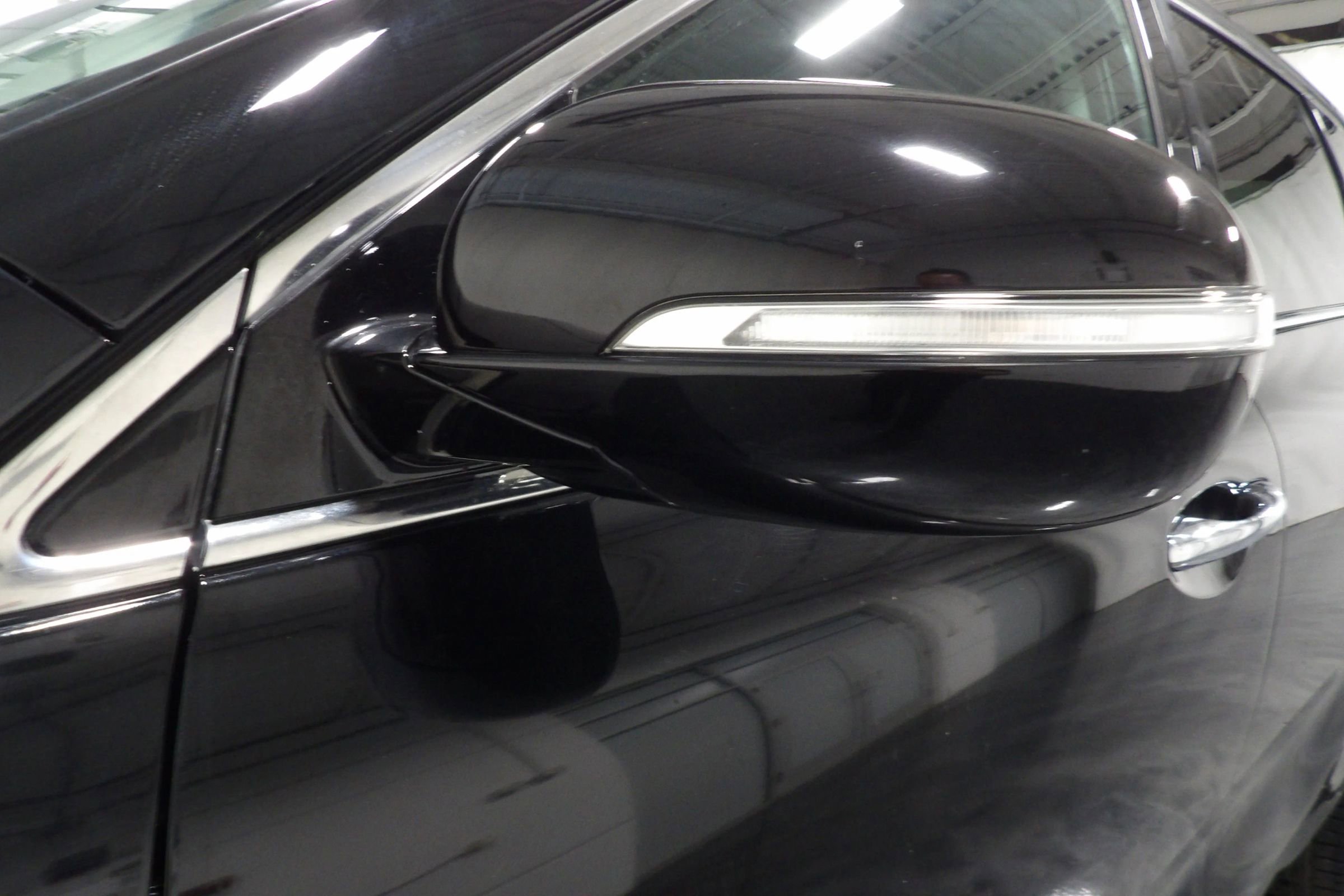 Used 2017 Kia Sorento L image 6