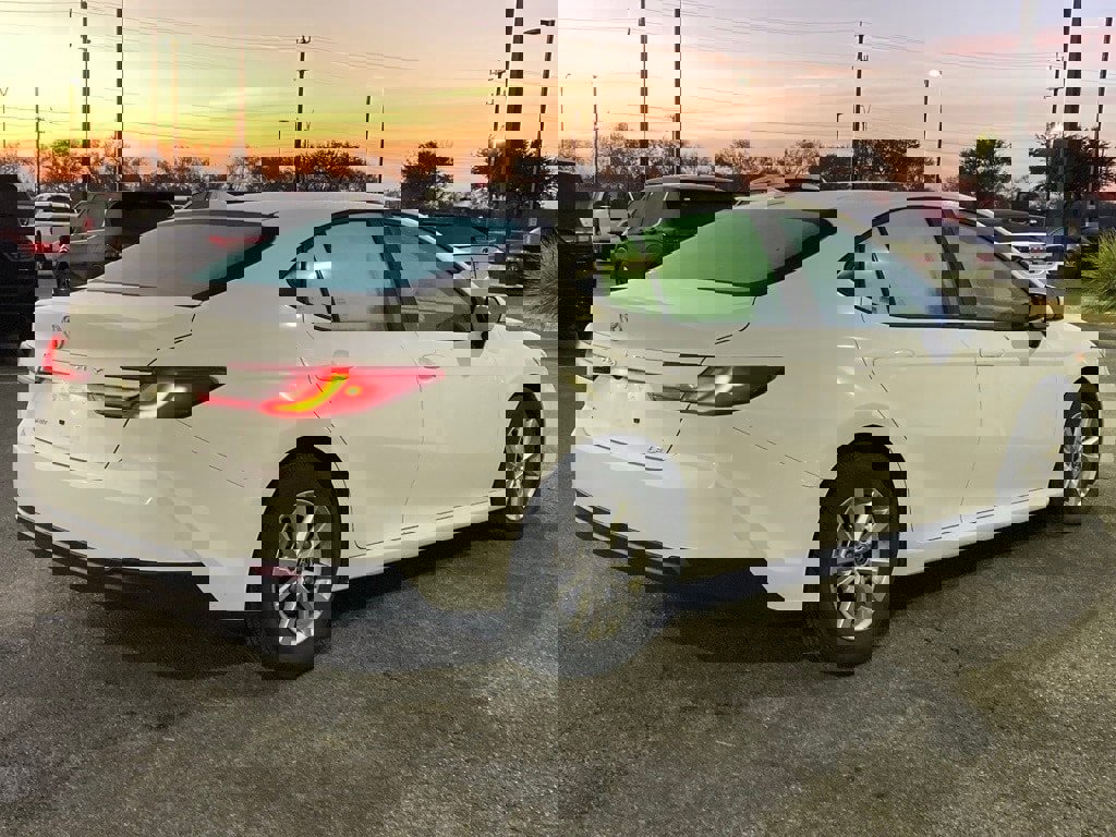 Certified 2025 Toyota Camry LE image 5