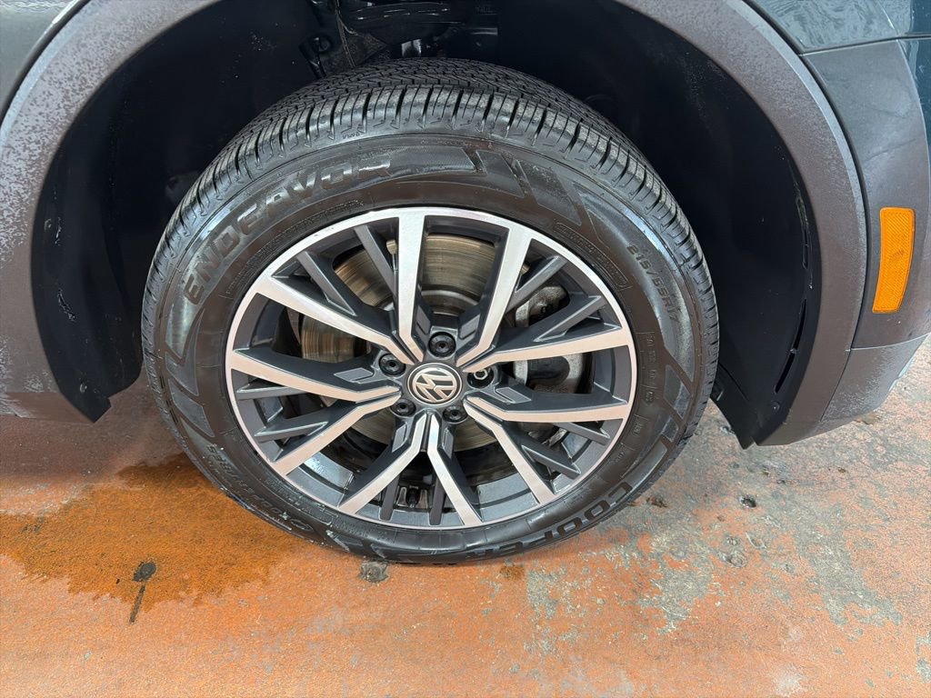 Used 2019 Volkswagen Tiguan SE FWD image 10