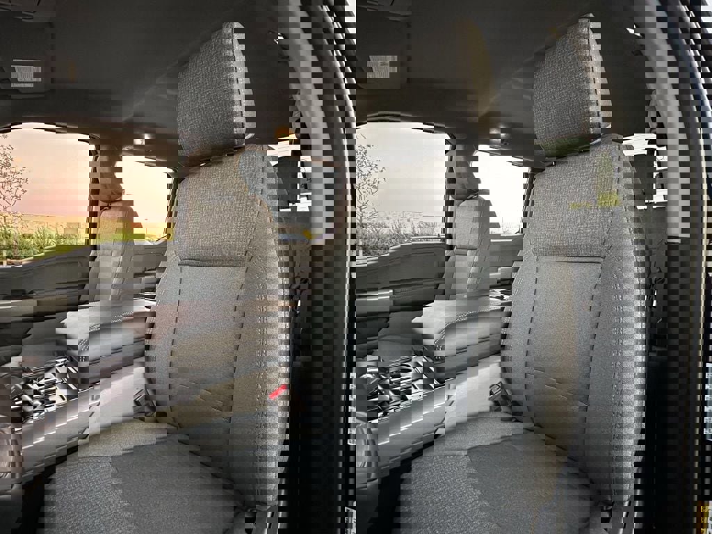 New 2025 Ford F150 Lightning XLT image 64