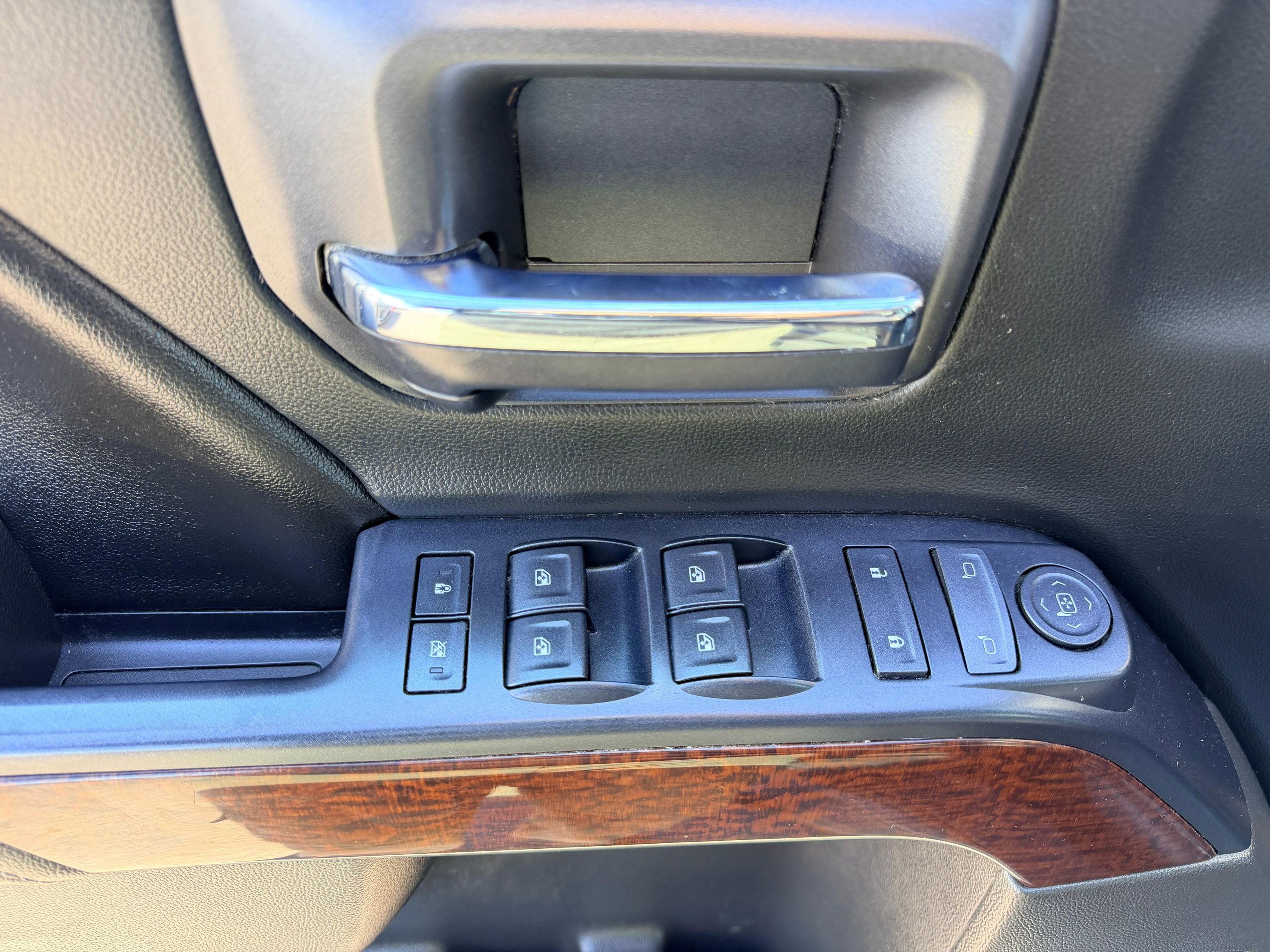 Used 2017 GMC Sierra 1500 SLE w/ SLE Value Package image 17