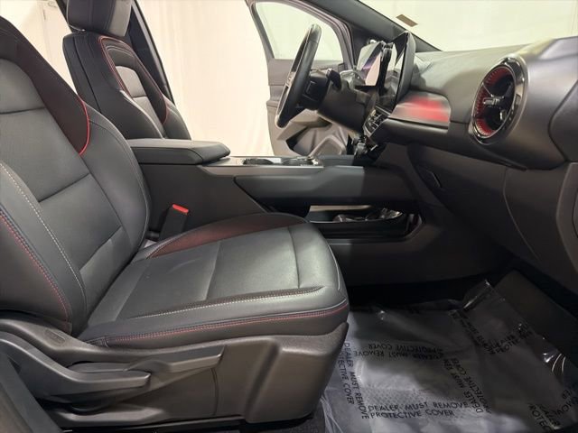Used 2024 Chevrolet Equinox EV RS FWD image 24