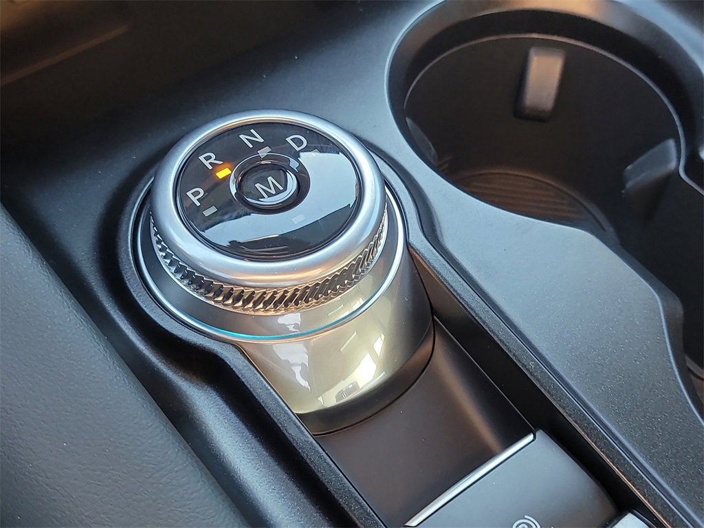 Used 2025 Ford Explorer ST image 27