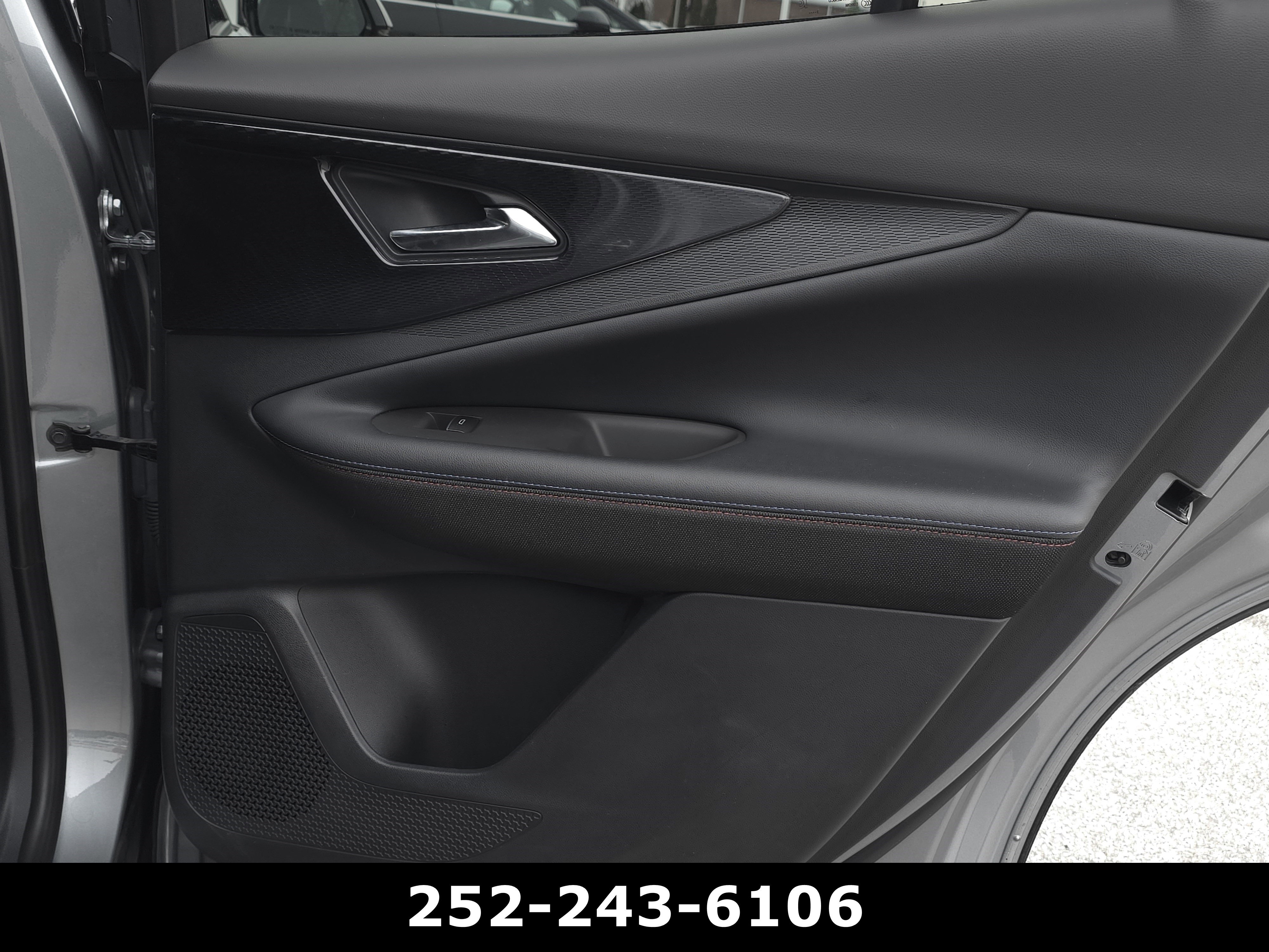 Used 2024 Chevrolet Blazer EV RS image 41