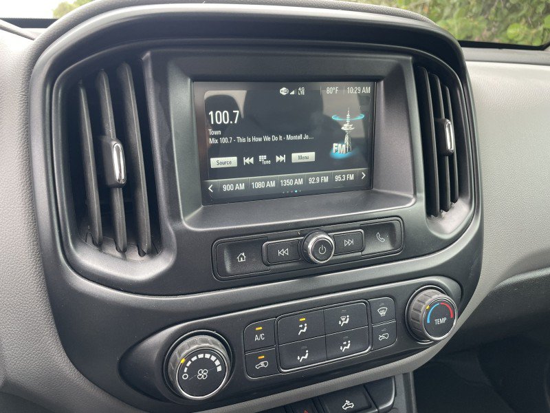 Used 2018 Chevrolet Colorado W/T w/ WT Convenience Package RWD image 17