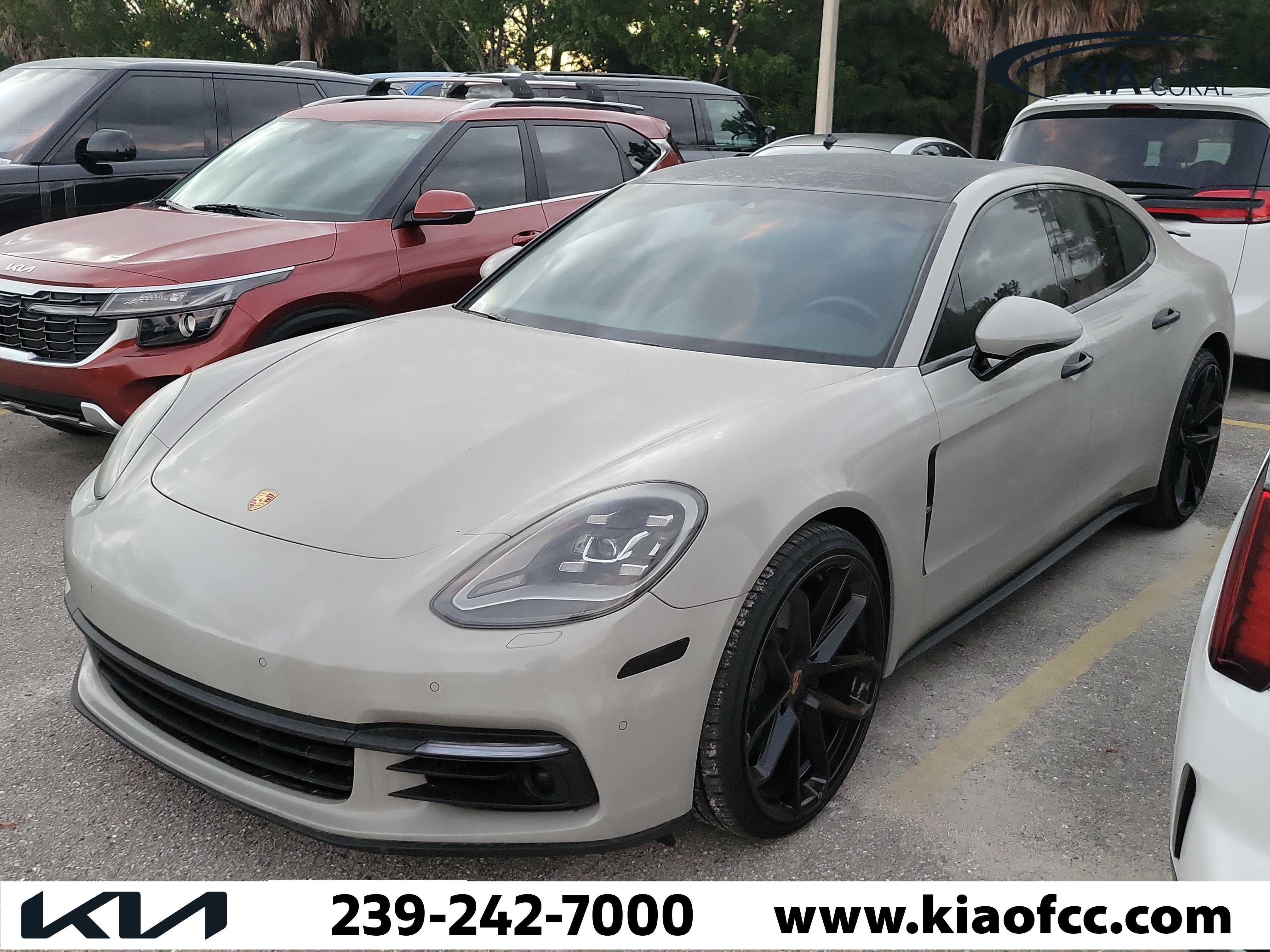 Used 2018 Porsche Panamera 4S AWD/4WD image 4