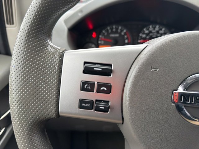 Used 2016 Nissan Frontier SV image 21
