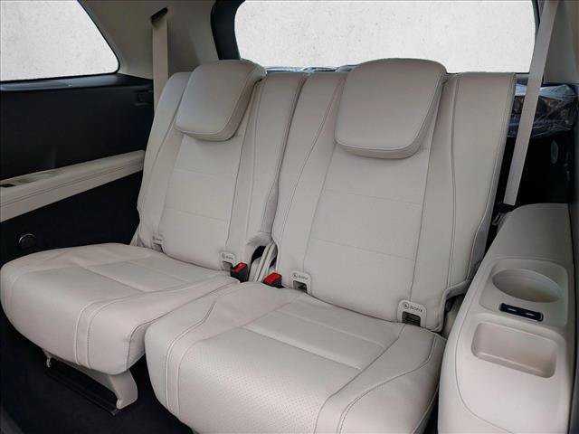 New 2026 Mercedes-Benz GLS 450 4MATIC image 19