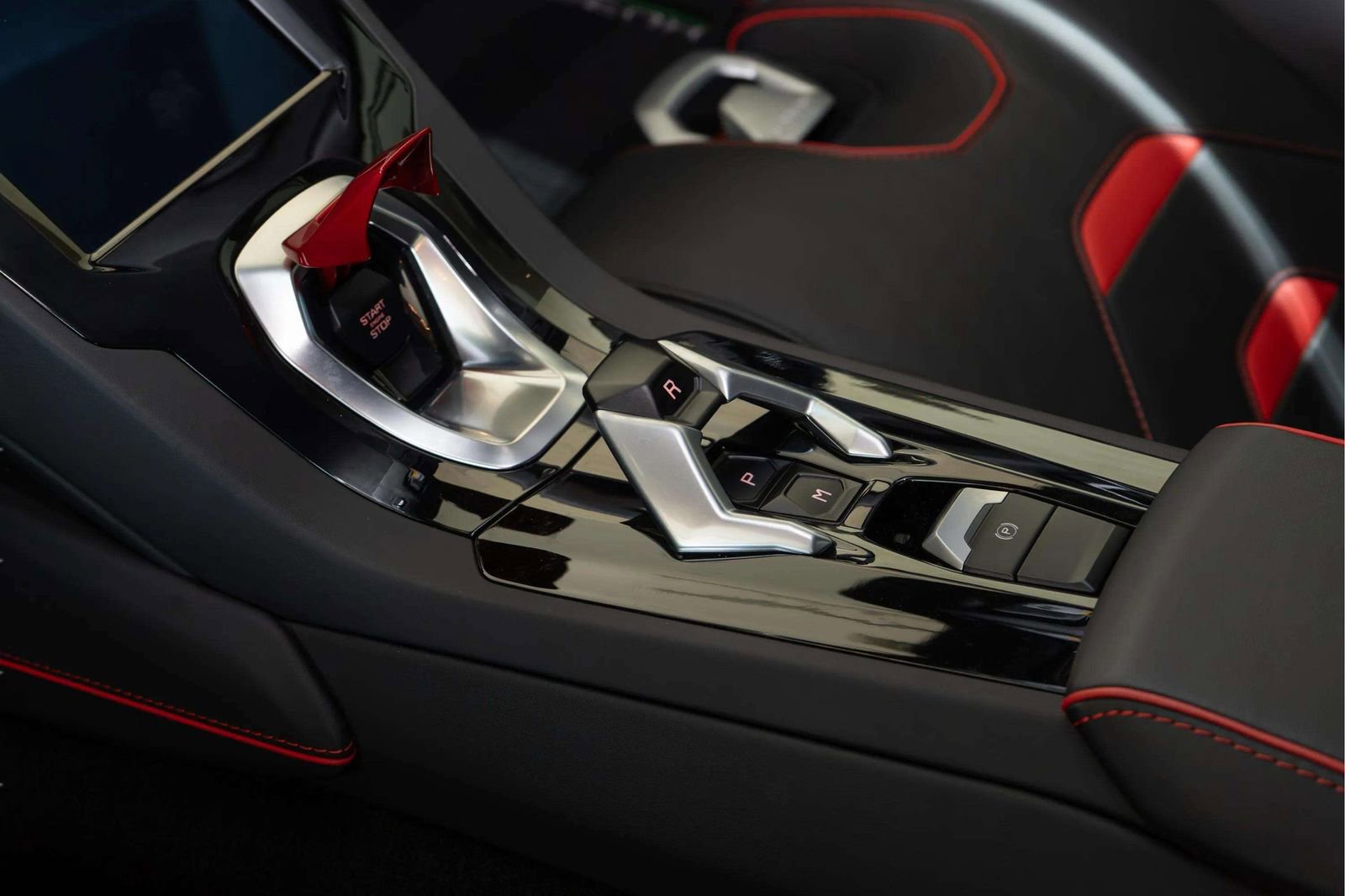 Used 2023 Lamborghini Huracan EVO RWD image 36