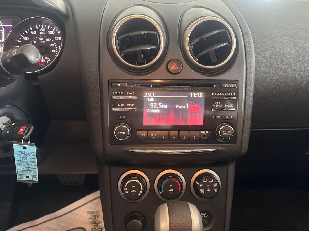 Used 2014 Nissan Rogue S w/ Convenience Package image 16