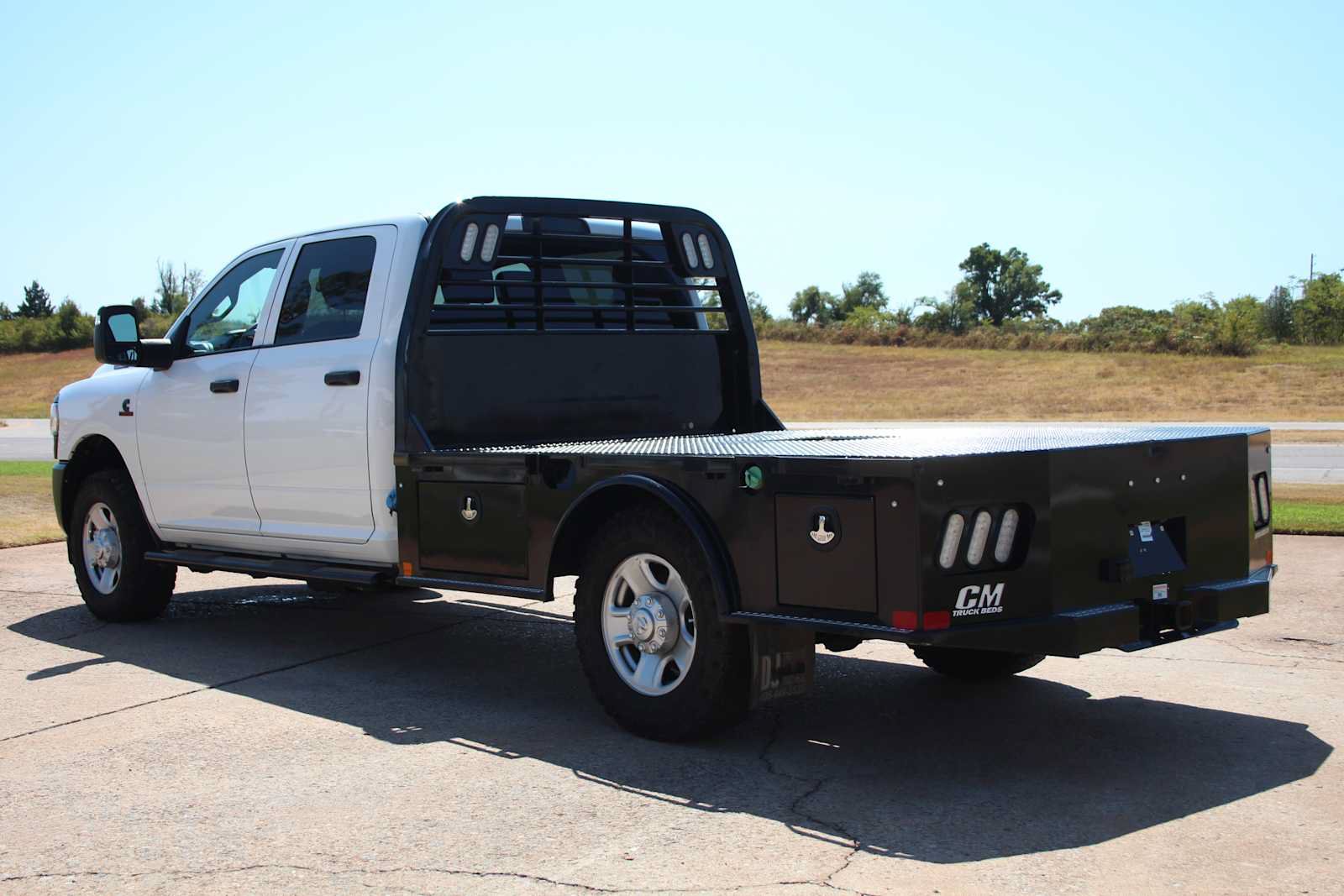 Used 2023 RAM 3500 Tradesman AWD/4WD image 9