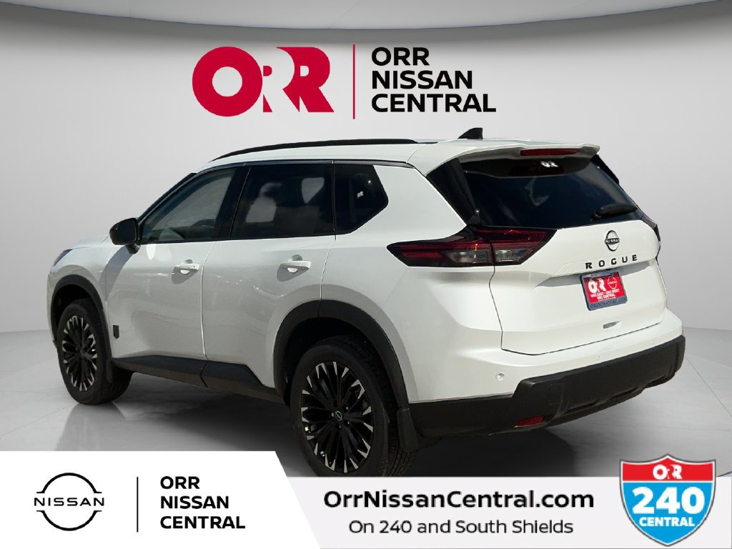 New 2027 Nissan Rogue Dark Armor FWD image 7