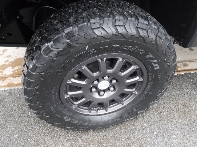 Used 2021 Chevrolet Colorado ZR2 w/ Colorado ZR2 Bison Edition image 8