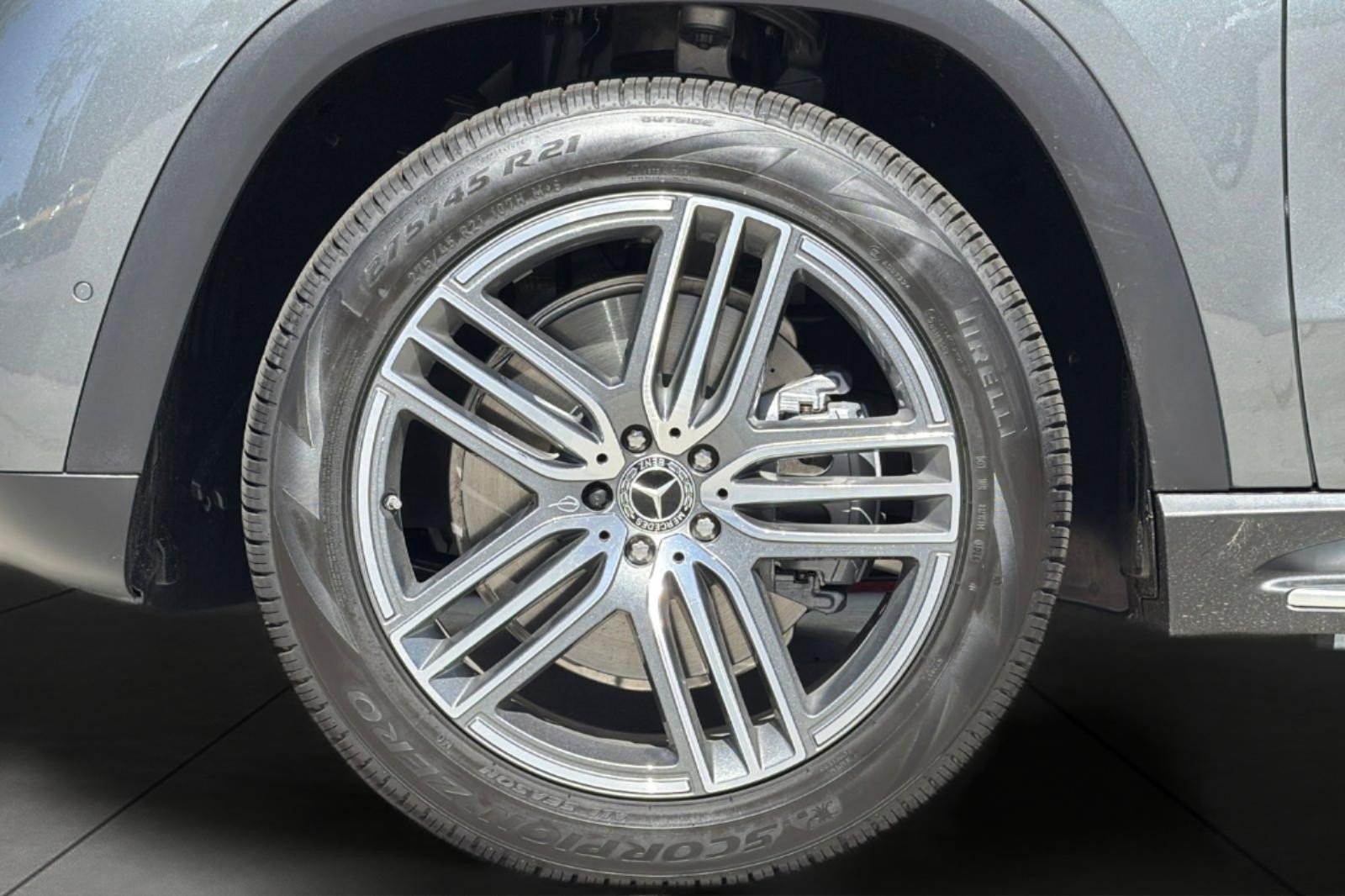New 2026 Mercedes-Benz GLS 450 4MATIC image 27