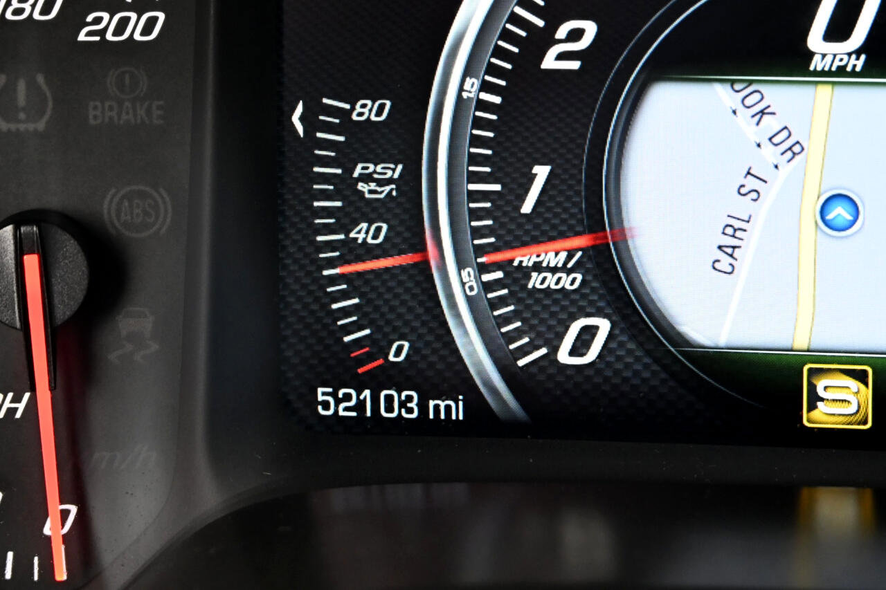 Used 2015 Chevrolet Corvette Stingray Coupe w/ 2LT Preferred Equipment Group image 27