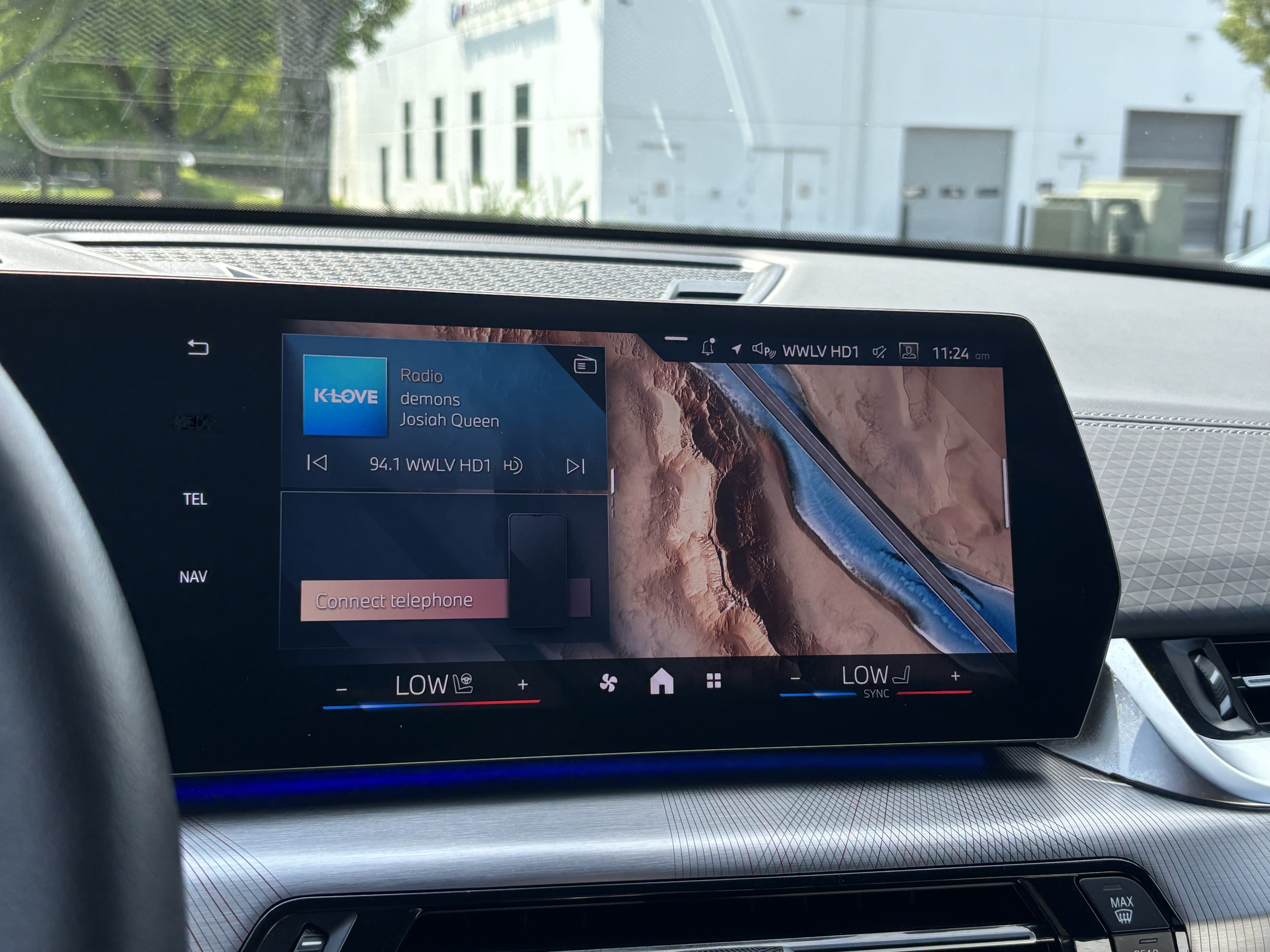 Certified 2025 BMW X2 xDrive28i AWD/4WD image 24