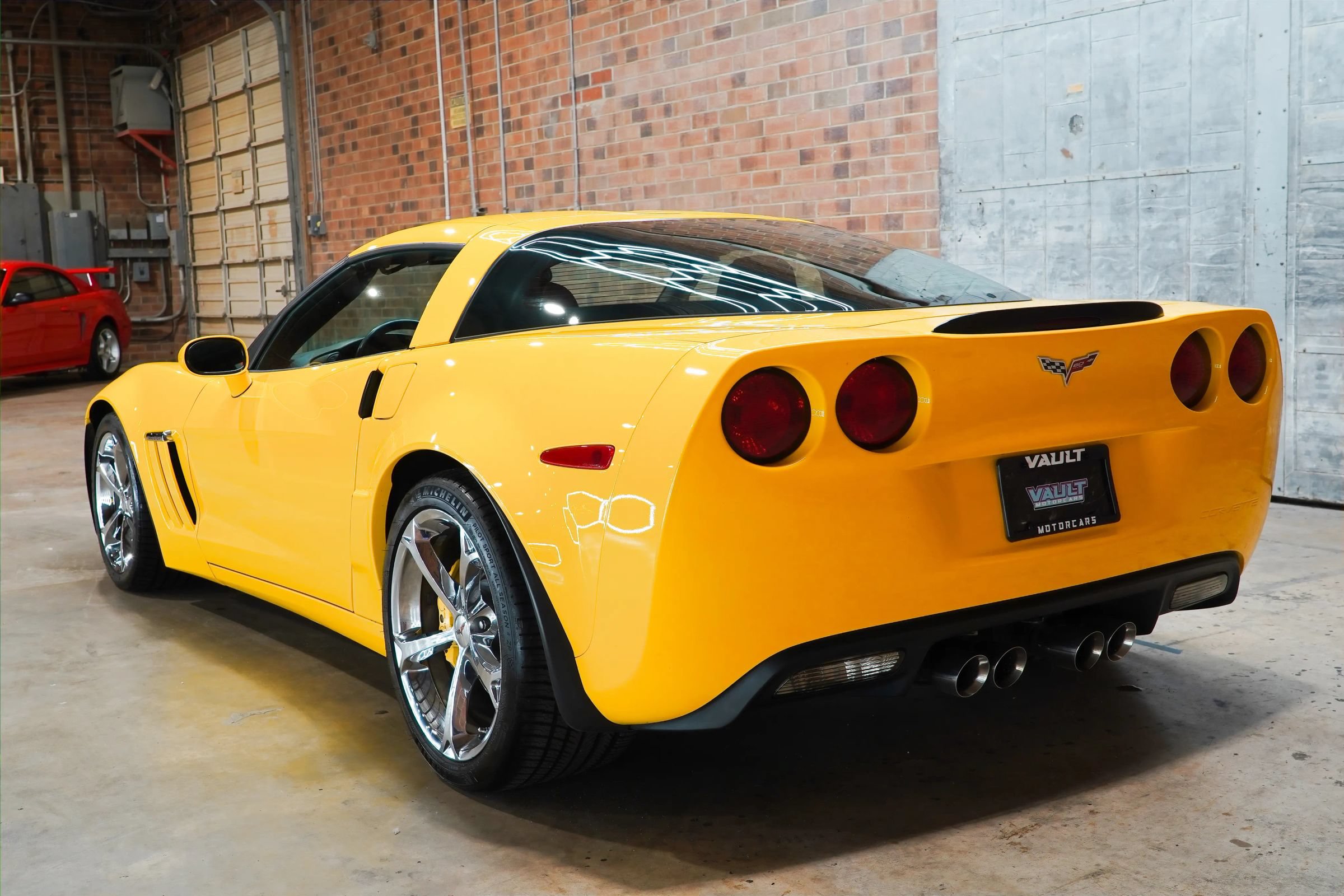 Used 2013 Chevrolet Corvette Grand Sport w/ 3LT Preferred Equipment Group RWD image 11