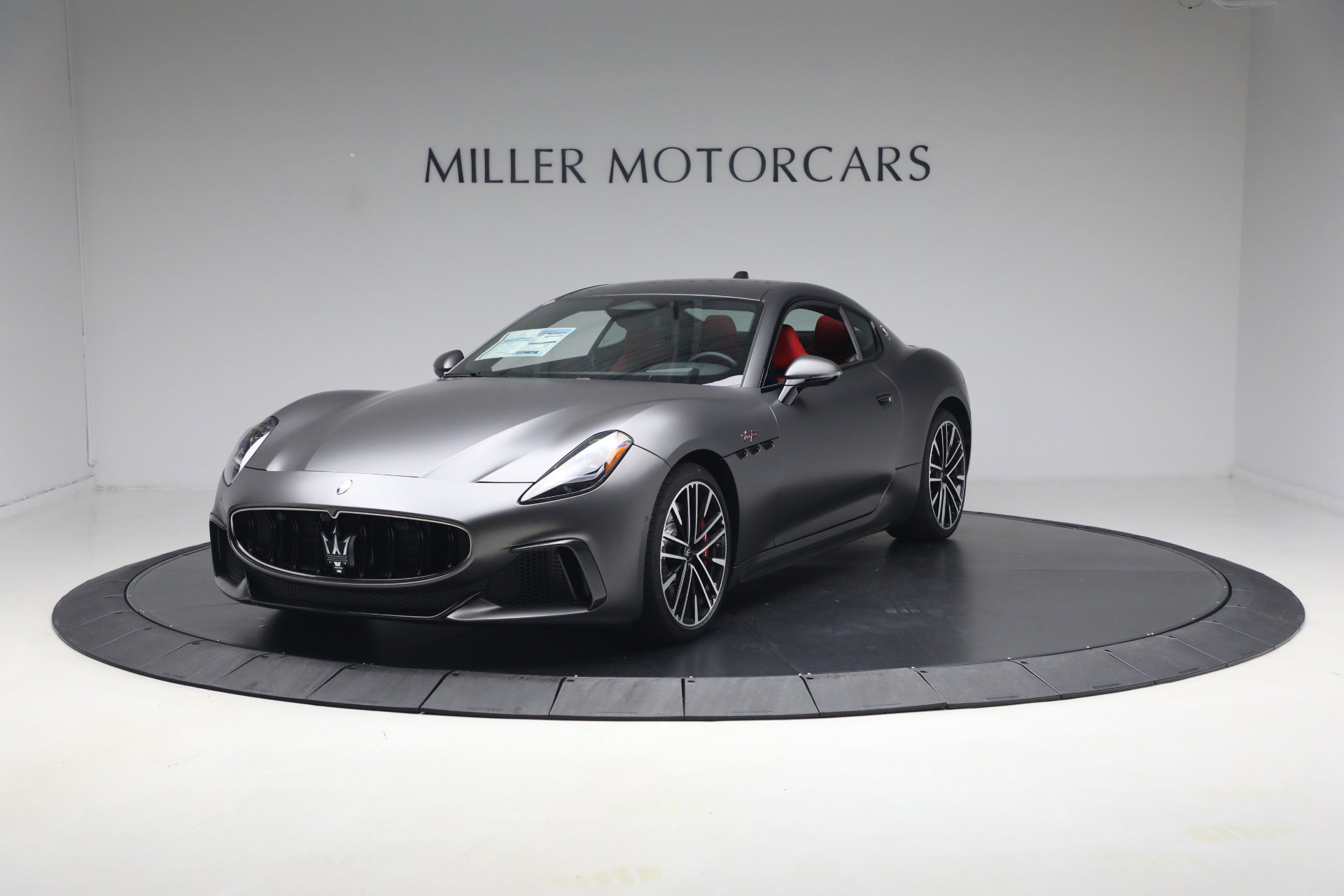 New 2026 Maserati GranTurismo Trofeo AWD/4WD image 2