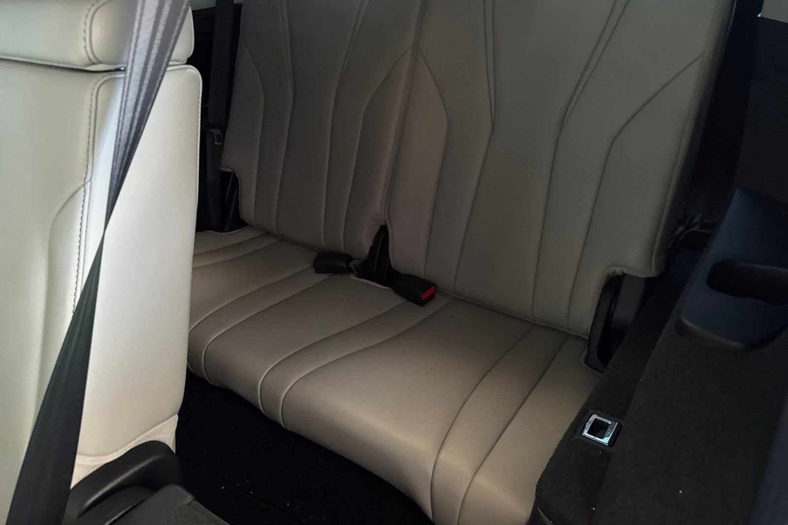Used 2023 Acura MDX FWD w/ Technology Package image 18
